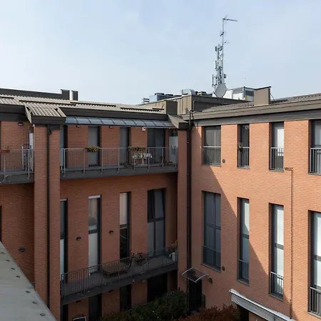 Salomone - Mecenate District-2